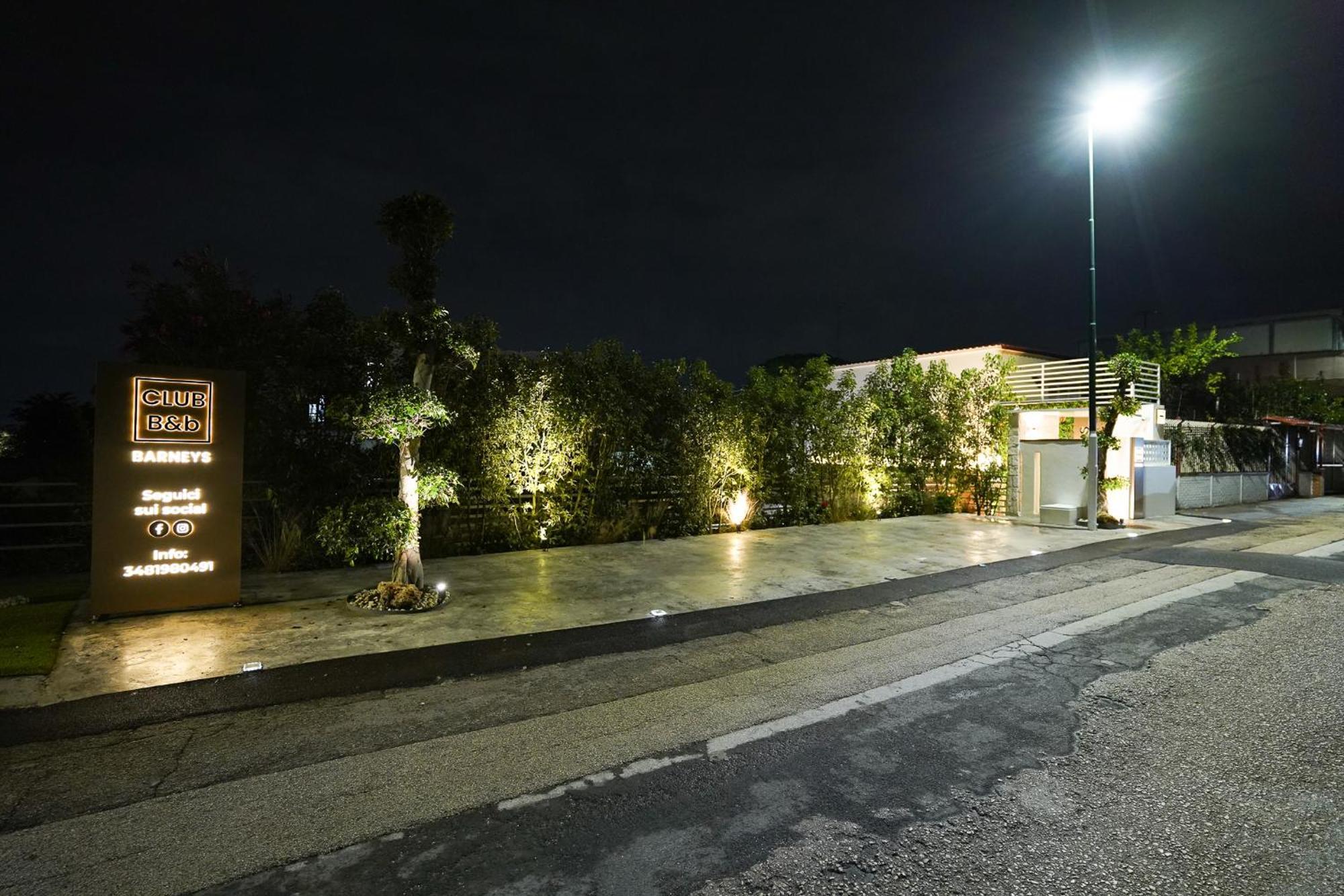 Barneys B&B Cercola Bagian luar foto